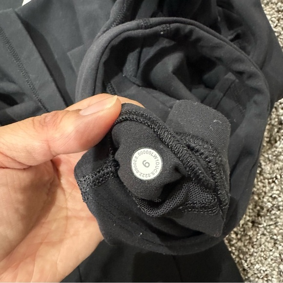 Lululemon Align Black Tank Top - Picture 4 of 4